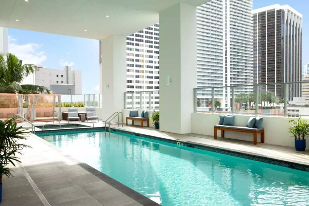 Miami High Town View 1610 Daire Dış mekan fotoğraf